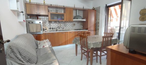 4 rooms Apartment in Giugliano in Campania, Italy No. 32836 11