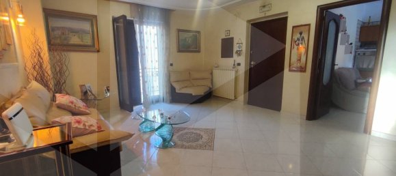 4 rooms Apartment in Giugliano in Campania, Italy No. 32836 9