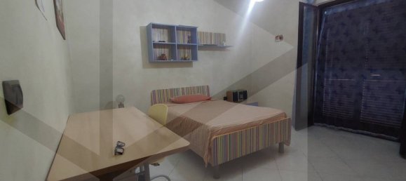 4 rooms Apartment in Giugliano in Campania, Italy No. 32836 18