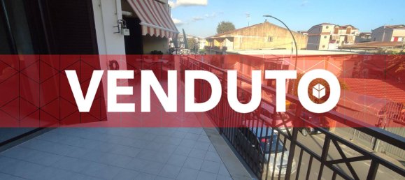 4 rooms Apartment in Giugliano in Campania, Italy No. 32836 2