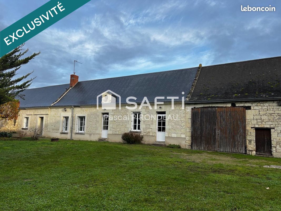 3 bedrooms House in Savigny-en-Veron, France No. 41892