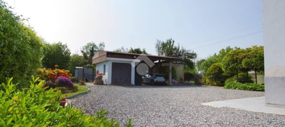 4 bedrooms Villa in Cirié, Italy No. 150290 5