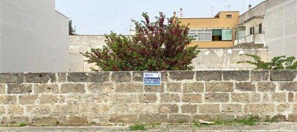 642m² Land in Galatone, Italy No. 161652 3