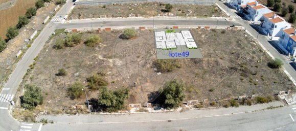 260m² Land in Reguengos de Monsaraz, Portugal No. 89131 22