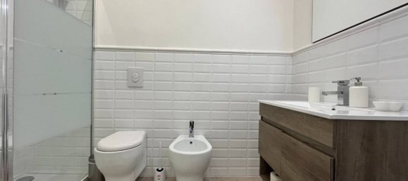 2 bedrooms Apartment in Florence, Italy No. 262114 22