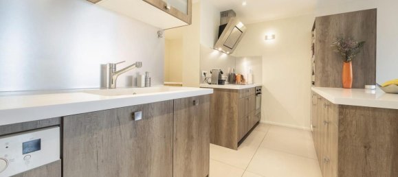 4 bedrooms House in Dardilly, France No. 337876 6