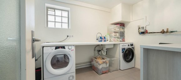 4 bedrooms House in Dardilly, France No. 337876 11