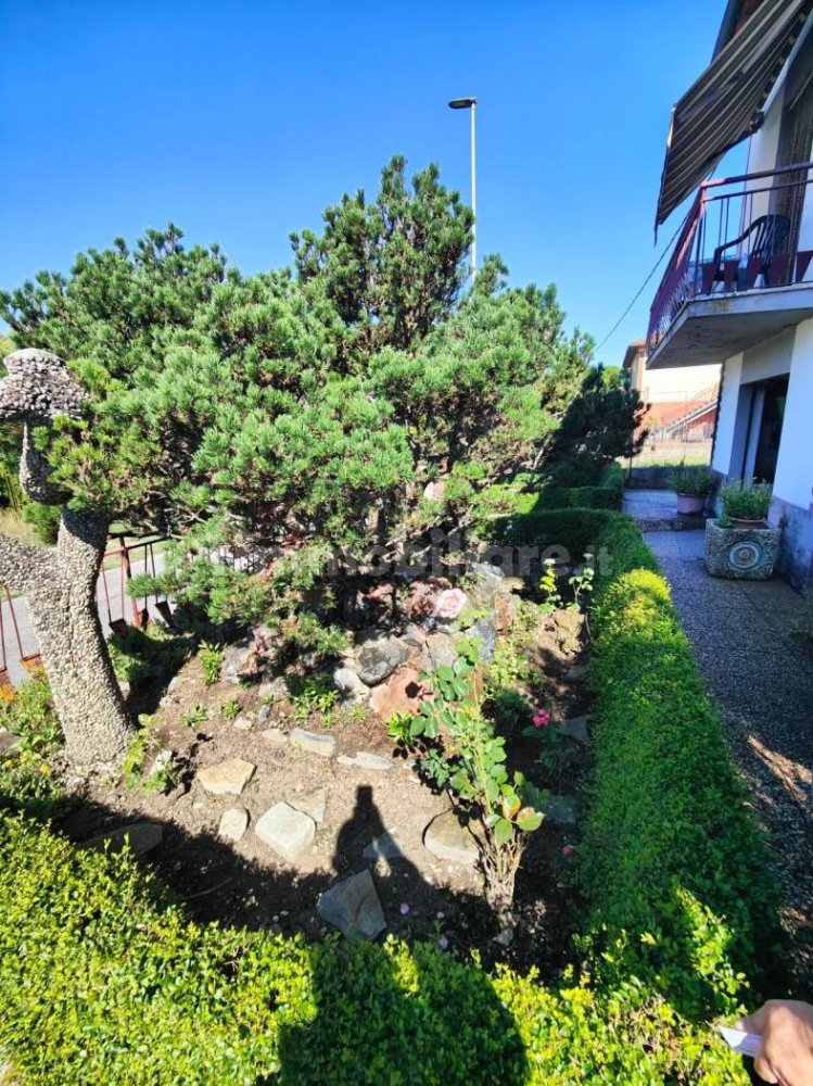 2 bedrooms Villa in Terranuova Bracciolini, Italy No. 356323