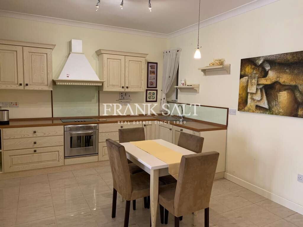 Квартира с 2 спальнями в Слима, Мальта № 10140