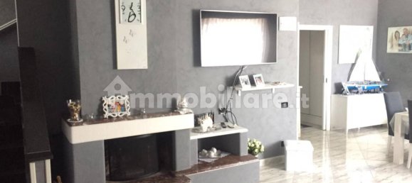 5 bedrooms Villa in Giugliano in Campania, Italy No. 86246 21