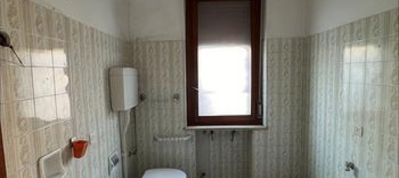 3 rooms Apartment in Bovolone, Italy No. 288022 4