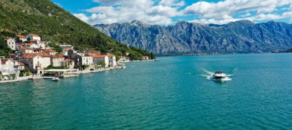 1070m² Hotel in Kotor, Montenegro No. 256 5