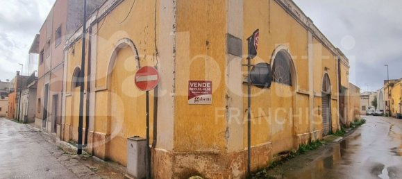 Bâtiment à Racale, Italy 1200m² No. 106875 10