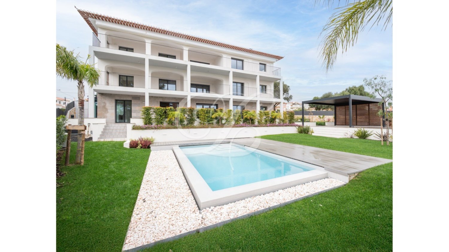 3 bedrooms Apartment in Cascais, Portugal No. 107165