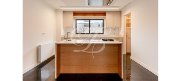 3 bedrooms Apartment in Cascais, Portugal No. 107165 16