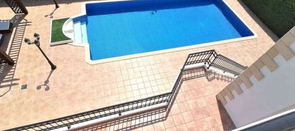 5 bedrooms Commercial property in Mesa Geitonia, Cyprus No. 19121 4