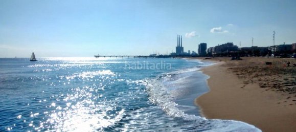 Gebäude in Badalona, Spain 360m², Nr. 123836 8