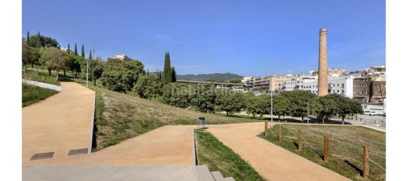 Gebäude in Badalona, Spain 360m², Nr. 123836 19