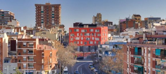 Gebäude in Badalona, Spain 360m², Nr. 123836 26