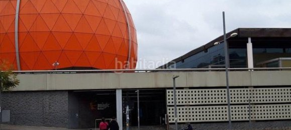 Gebäude in Badalona, Spain 360m², Nr. 123836 10