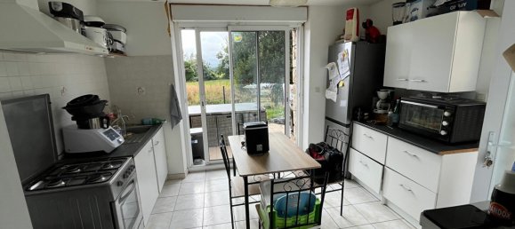 Casa de 2 dormitorios en Ploubezre, France No. 306095 3