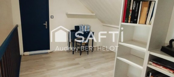 Casa de 4 dormitorios en Saint-Doulchard, France No. 263628 15