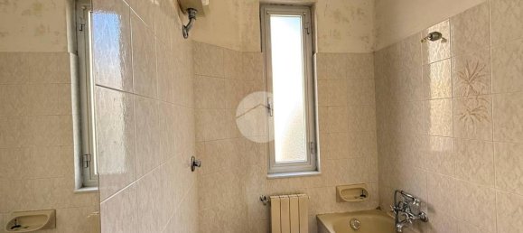 2 chambres Appartement à Genoa, Italy No. 263339 24