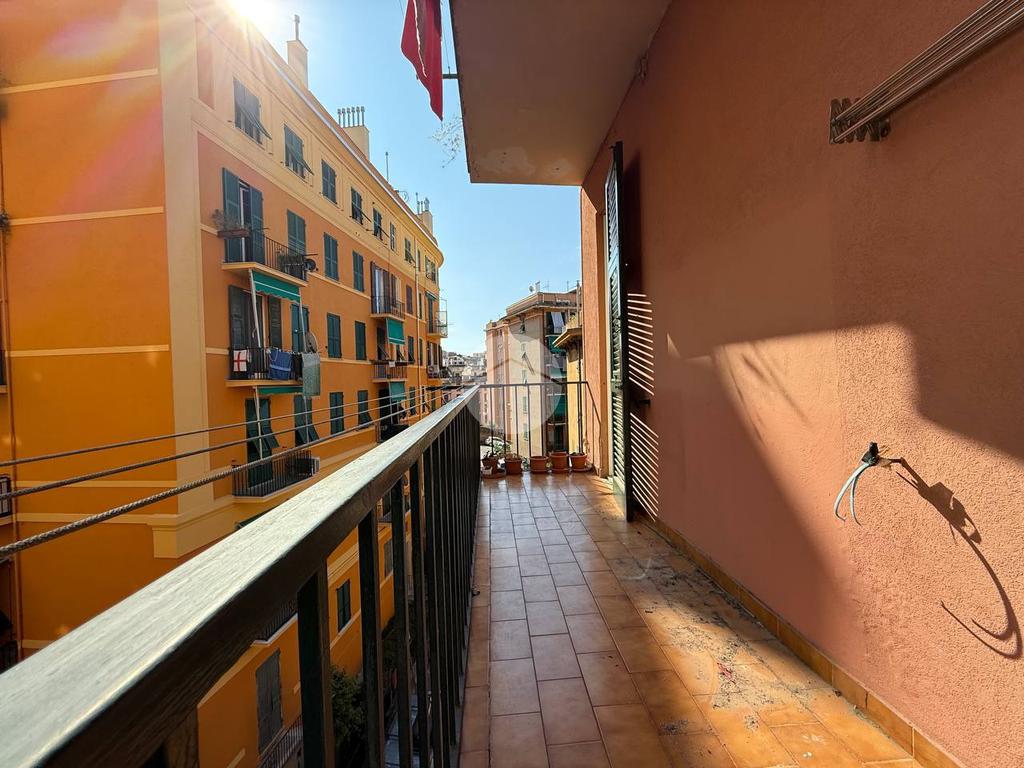 2 chambres Appartement à Genoa, Italy No. 263339