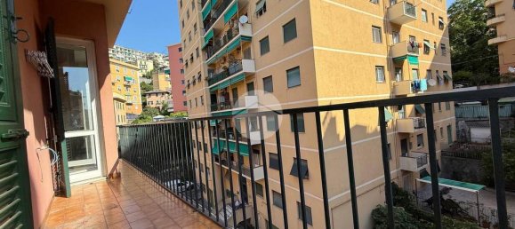 2 chambres Appartement à Genoa, Italy No. 263339 3