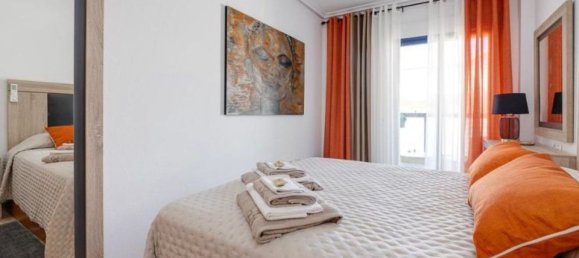 2 bedrooms Penthouse in Cabo Roig, Spain No. 175802 10