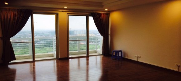 3 bedrooms Apartment in Tay Ho, Vietnam No. 15657 4