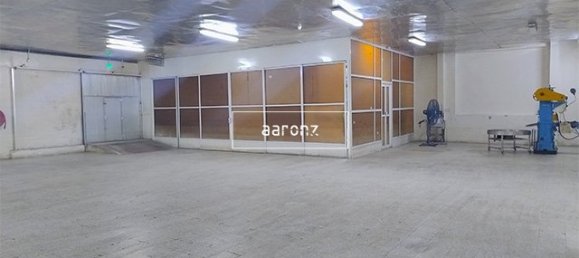 418.1m² Warehouse in Al Quoz, UAE No. 56802 3