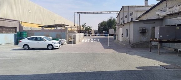 418.1m² Warehouse in Al Quoz, UAE No. 56802 9