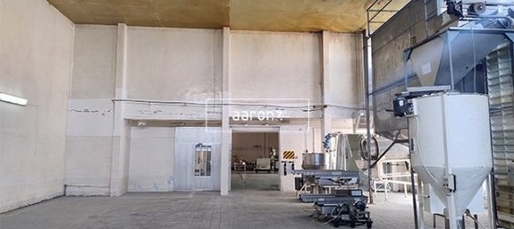 418.1m² Warehouse in Al Quoz, UAE No. 56802 11