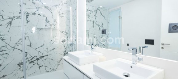 4 bedrooms House in Quarteira, Portugal No. 139087 16