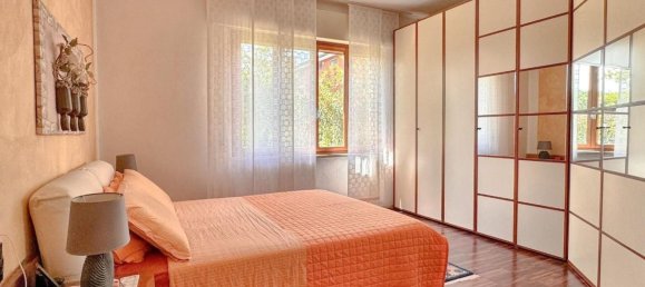 4غرفة شقة في Lucca, Italy رقم 62095 12