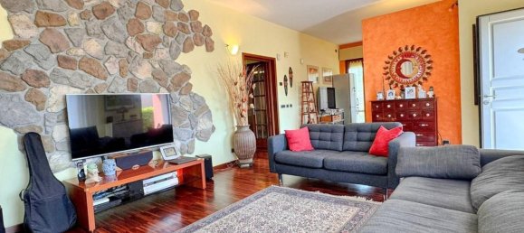 4غرفة شقة في Lucca, Italy رقم 62095 2