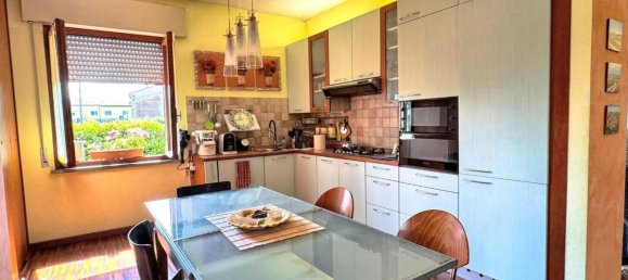 4غرفة شقة في Lucca, Italy رقم 62095 13