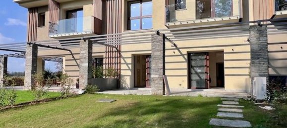 5 rooms House in Venaria Reale, Italy No. 49774 3