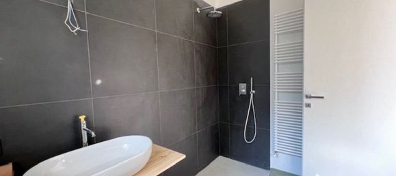 5 rooms House in Venaria Reale, Italy No. 49774 33