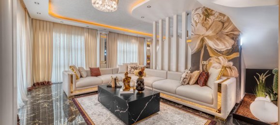 Villa de 5+1 en Kargicak, Turkey No. 27962 8