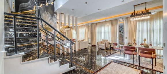 Villa de 5+1 en Kargicak, Turkey No. 27962 16