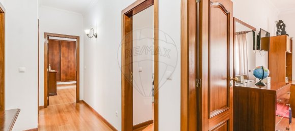 4 bedrooms House in Loures, Portugal No. 46266 10