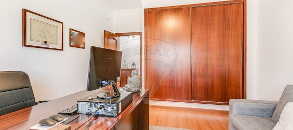 4 bedrooms House in Loures, Portugal No. 46266 15