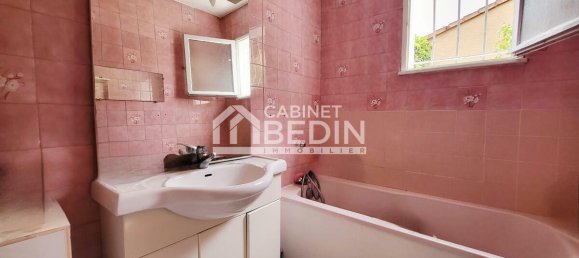 Casa de 3 dormitorios en Merignac, France No. 278754 6