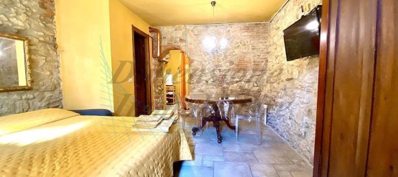 Studio in Casale Marittimo, Italy No. 171402 7