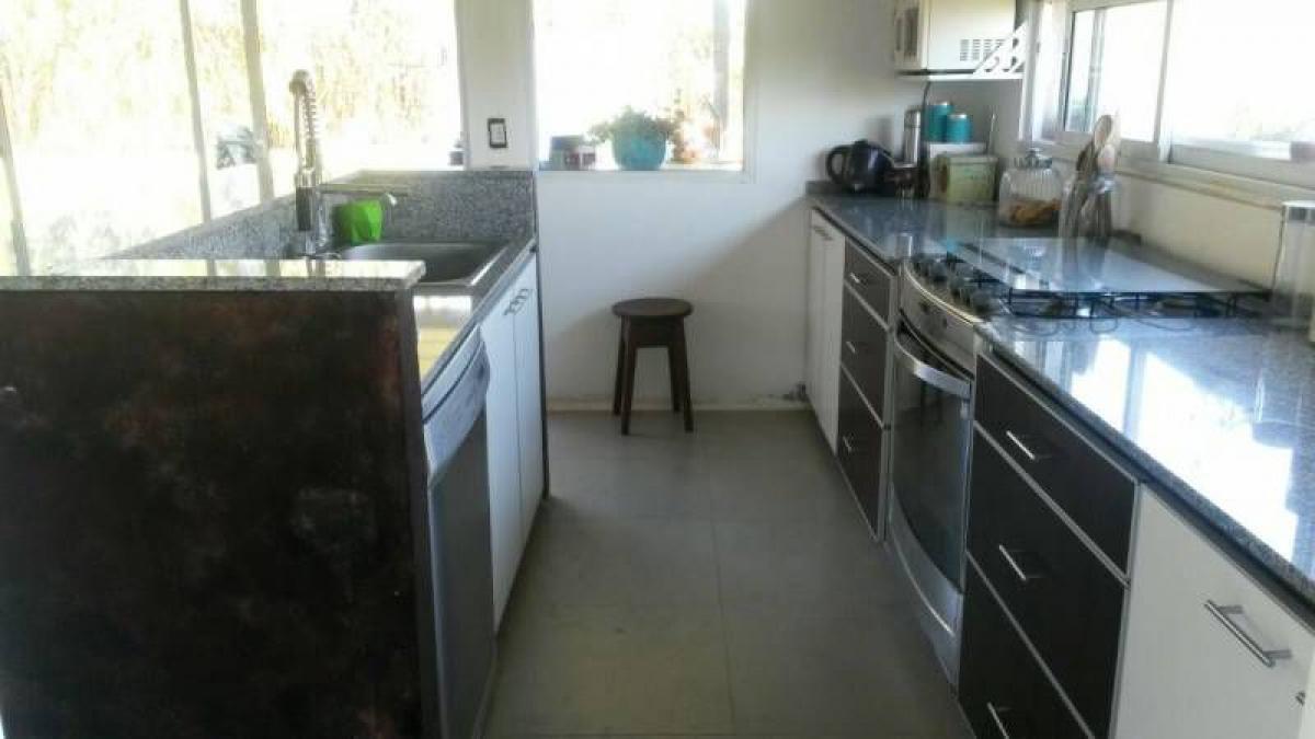 4 Schlafzimmer Haus in Tigre, Argentina, Nr. 54547