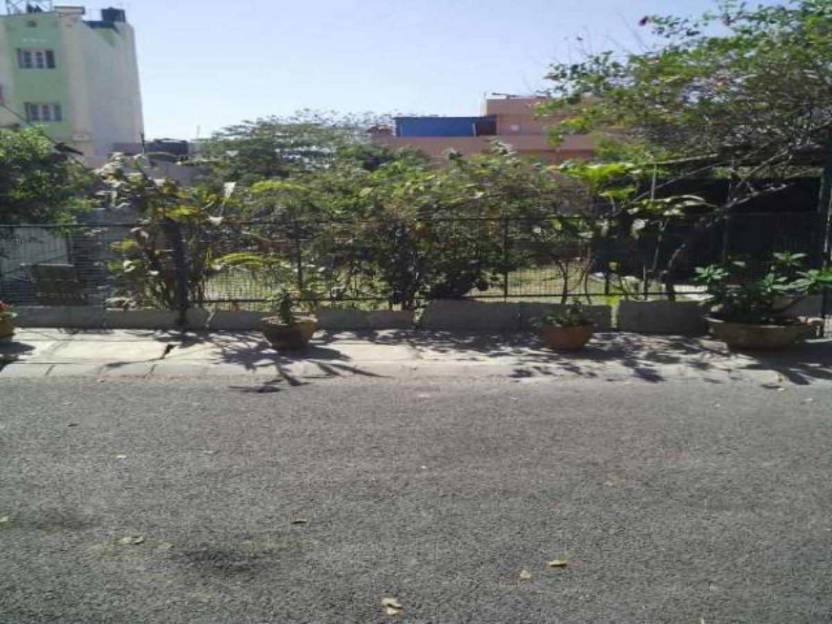 Земельный участок в Бангалор, Индия № 35383