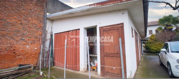 2 bedrooms Apartment in Cameri, Italy No. 228358 12