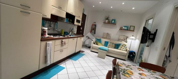 2-salle Appartement à Rapallo, Italy No. 147799 4